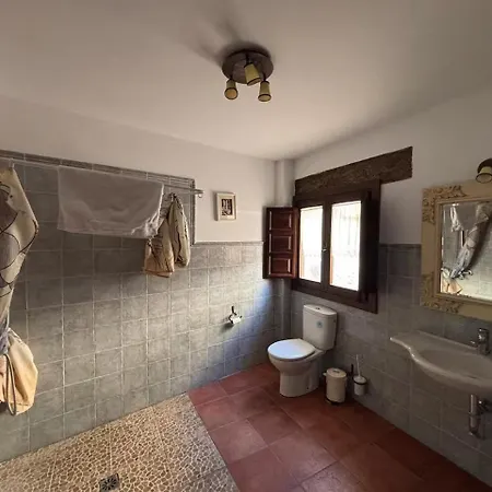 Chalet Enorme Con Bbq & Horno Lena Ideal Familias