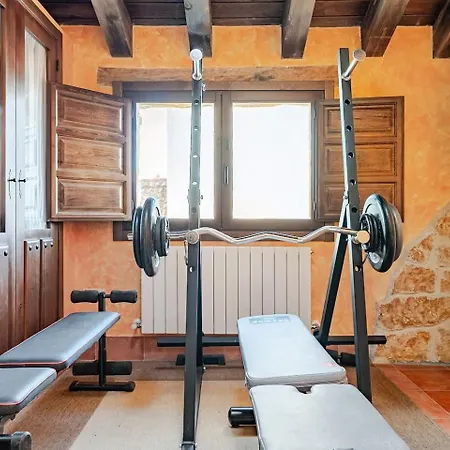 Chalet Enorme Con Bbq & Horno Lena Ideal Familias Consuegra de Murera