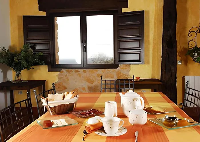 Enorme Con Bbq & Horno Lena Ideal Familias Consuegra de Murera