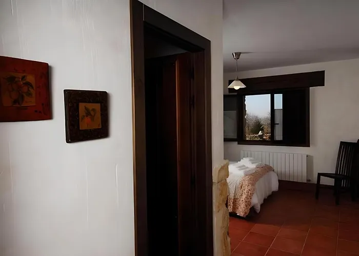 Enorme Con Bbq & Horno Lena Ideal Familias Consuegra de Murera