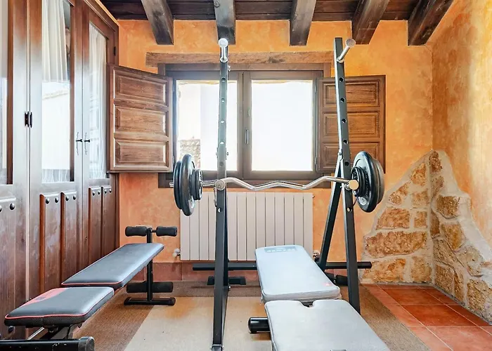 Chalet Enorme Con Bbq & Horno Lena Ideal Familias Consuegra de Murera